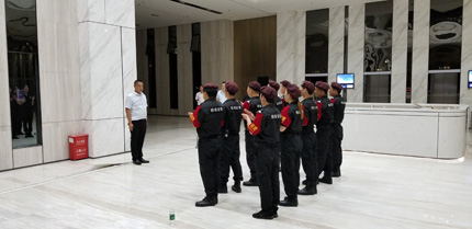 我司對駐港之龍實業進行了軍事和消防考核